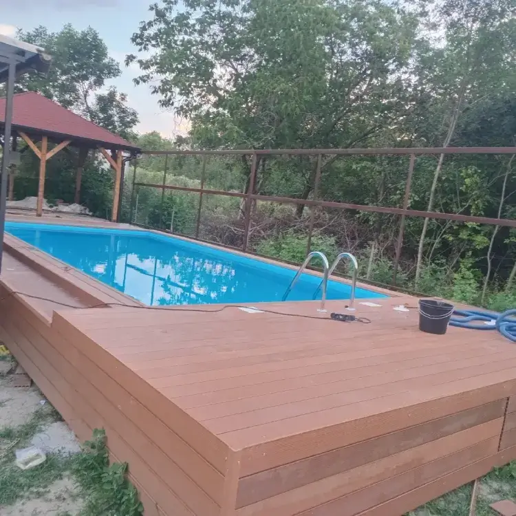 Deking pod oko bazena - Zrenjanin